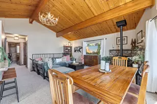 19126 Middle Camp Sugar Pine Rd, Twain Harte, CA 95383 - Photo 35