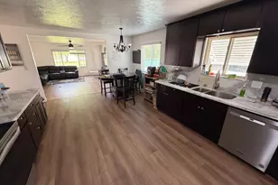 7818 Jacinto Rd, Elk Grove, CA 95758 - Photo 9
