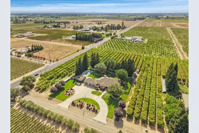 22559 N Peltier Court, Acampo, CA 95220 - Photo 49