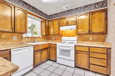 1901 8th Avenue, Olivehurst, CA 95961 - Photo 3