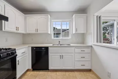 886 Via Manzanas, San Lorenzo, CA 94580 - Photo 15