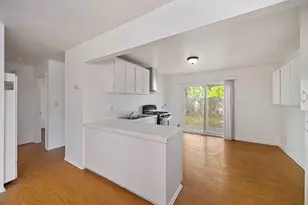 1710 Kenwood St, Sacramento, CA 95815 - Photo 61