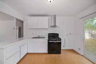 1710 Kenwood St, Sacramento, CA 95815 - Photo 63