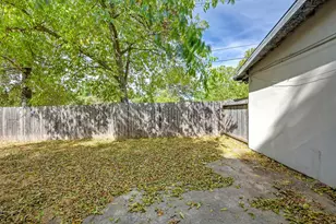 1710 Kenwood St, Sacramento, CA 95815 - Photo 75