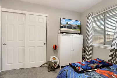 953 Lake Canyon Avenue, Galt, CA 95632 - Photo 15