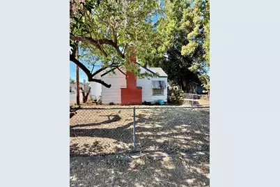 1113 Grand Ave, Olivehurst, CA 95961 - Photo 1