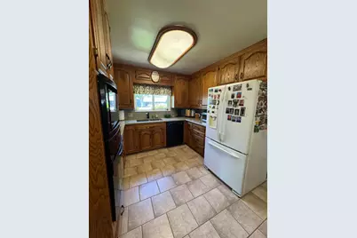1010 Thoreau Court, Modesto, CA 95350 - Photo 7