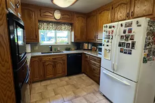 1010 Thoreau Ct, Modesto, CA 95350 - Photo 7