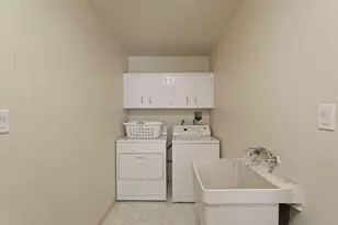 303 Vineyard Dr, Lodi, CA 95240 - Photo 13