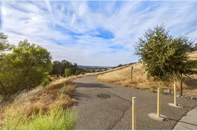 2073 Tracy Court, Folsom, CA 95630 - Photo 59