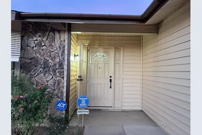 8541 Sunrise Woods Way, Sacramento, CA 95828 - Photo 3