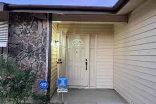 8541 Sunrise Woods Way, Sacramento, CA 95828 - Photo 3