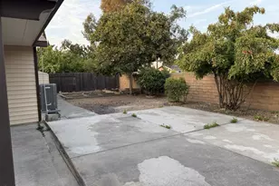 8541 Sunrise Woods Way, Sacramento, CA 95828 - Photo 45