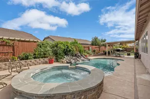 1082 Gehrig Ct, Galt, CA 95632 - Photo 5