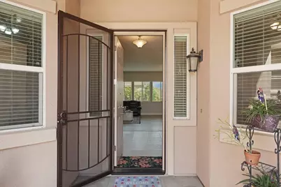 1082 Gehrig Court, Galt, CA 95632 - Photo 17