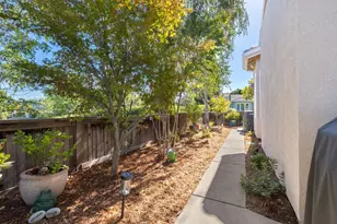 2810 Springfield Dr, Rocklin, CA 95765 - Photo 41