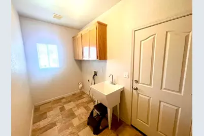 9762 Deep Water Lane, Stockton, CA 95219 - Photo 15