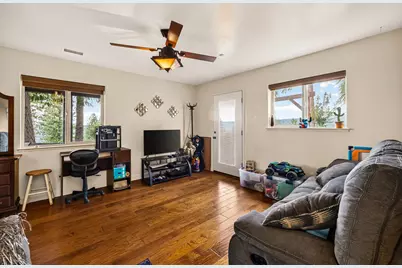 14731 Via De Maia, Magalia, CA 95954 - Photo 33