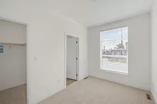 Bourn, Woodland, CA 95776 - Photo 11