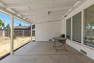 1535 Kent Way, Modesto, CA 95355 - Photo 19
