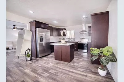 7281 N College Avenue, Pinedale, CA 93650 - Photo 5