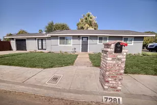 7281 N College Ave, Pinedale, CA 93650 - Photo 1