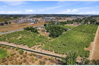 3330 E Service Road, Ceres, CA 95307 - Photo 7