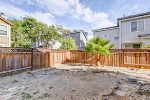 8228 Woods Edge Ln, Elk Grove, CA 95758 - Photo 31