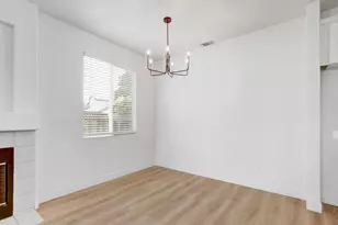8228 Woods Edge Ln, Elk Grove, CA 95758 - Photo 11