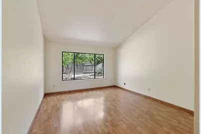 2555 Alexa Way, Stockton, CA 95209 - Photo 5