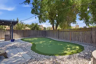 928 Valley Wind Way, Ceres, CA 95351 - Photo 25