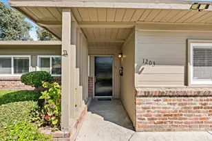 1203 Calhoun Way, Stockton, CA 95207 - Photo 7