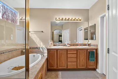 2418 Autumn Meadow Avenue, Sacramento, CA 95835 - Photo 23