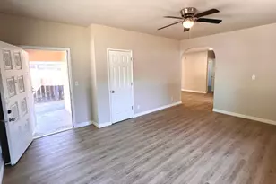 1218 R St, Newman, CA 95360 - Photo 3