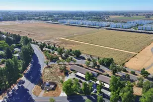 2310 Evenstar Ln, Davis, CA 95616 - Photo 31