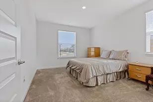 8510 Balsam Ct, Roseville, CA 95747 - Photo 17