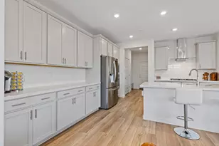 8510 Balsam Ct, Roseville, CA 95747 - Photo 7