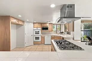 989 Keith Dr, Roseville, CA 95661 - Photo 39