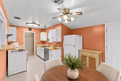 1402 Gerry Way, Roseville, CA 95661 - Photo 7