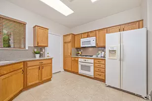 1600 Delta Wind Ln, Lincoln, CA 95648 - Photo 11