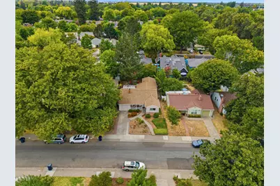 58 46th St, Sacramento, CA 95819 - Photo 23
