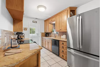 58 46th St, Sacramento, CA 95819 - Photo 9