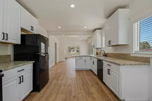 421 Laurel Ave, Modesto, CA 95351 - Photo 9
