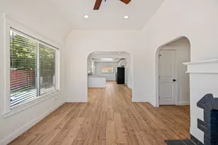 421 Laurel Ave, Modesto, CA 95351 - Photo 3