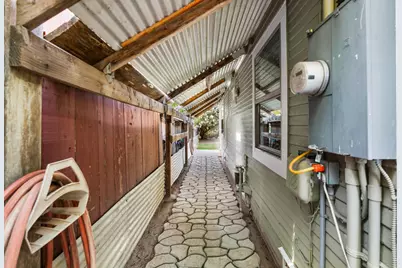 4904 E Harvest Road, Acampo, CA 95220 - Photo 13