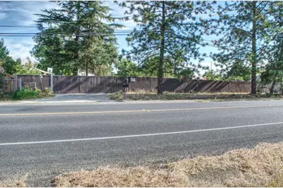 9437 Copperopolis Road, Stockton, CA 95215 - Photo 9