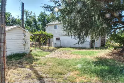 9437 Copperopolis Road, Stockton, CA 95215 - Photo 29