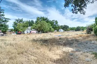 9437 Copperopolis Rd, Stockton, CA 95215 - Photo 13