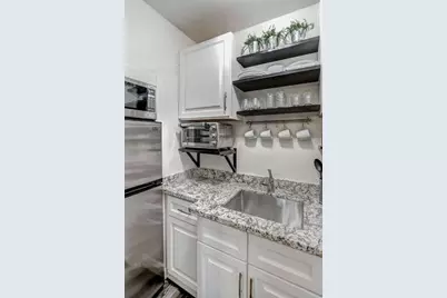 1412 V Street, Sacramento, CA 95818 - Photo 29