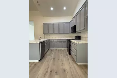 189 Sterling Oak Drive, Galt, CA 95632 - Photo 9